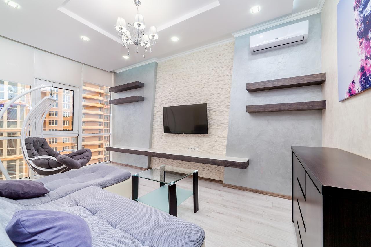 Apartment On Haharinske Plateau 5B Одесса Экстерьер фото